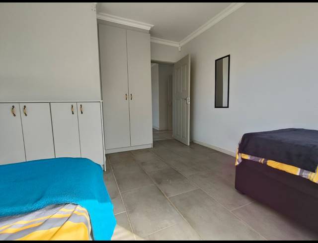3 BEDROOM HOUSE FOR SALE IN ASTON BAY